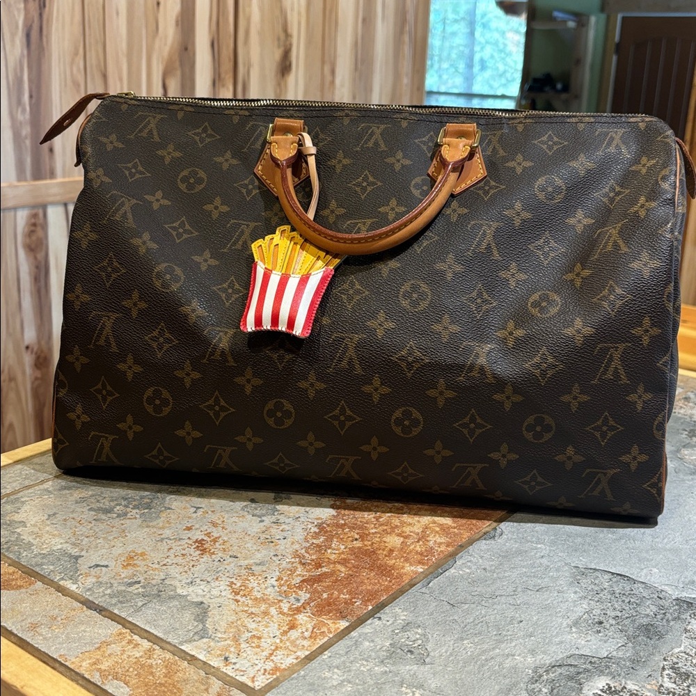 Louis Vuitton SPEEDY 40